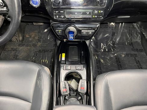 Used 2019 Toyota Prius FWD image 14