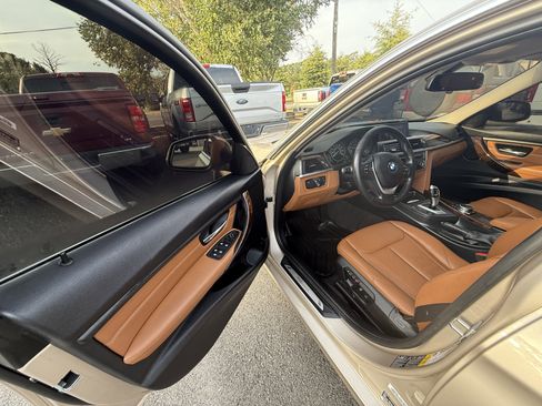 Used 2014 BMW 328i xDrive Sedan image 18
