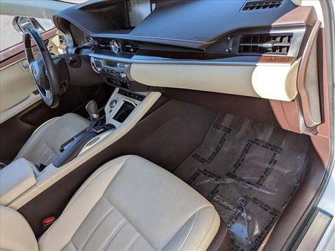 Used 2018 Lexus ES 350 image 23