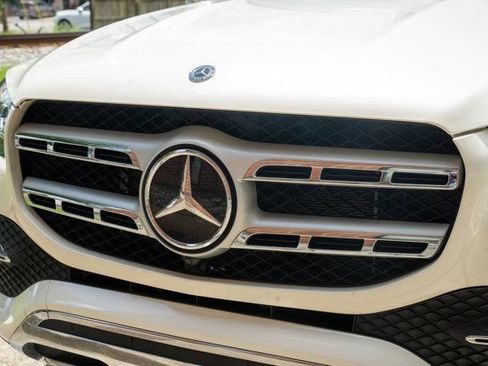 Used 2020 Mercedes-Benz GLS 450 4MATIC image 11