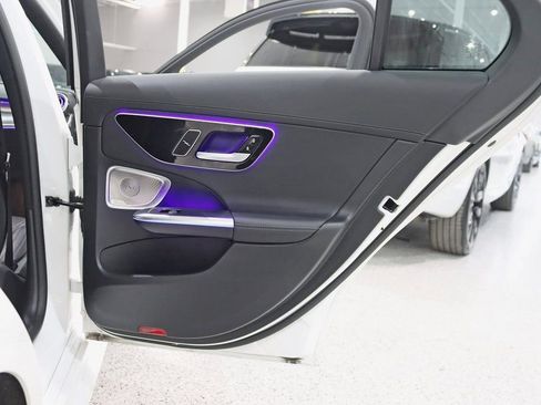 Used 2022 Mercedes-Benz C 300 C 300 image 37