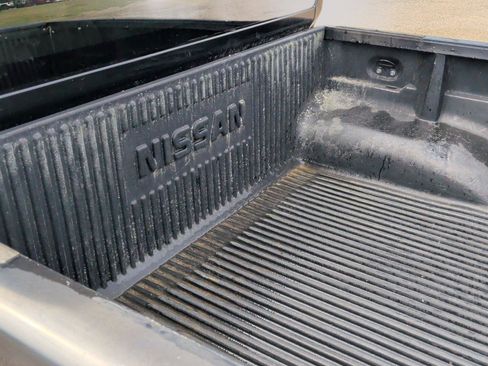 Used 2013 Nissan Frontier S image 14