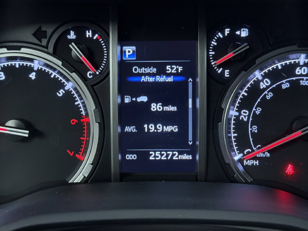 Certified 2024 Toyota 4Runner TRD Off-Road Premium w/ Moonroof Package AWD/4WD image 13