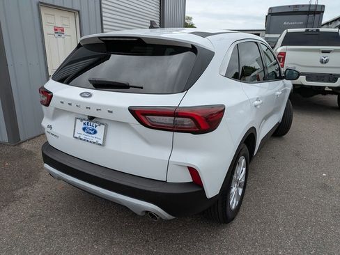 Certified 2023 Ford Escape Active w/ Cold Weather Package image 3