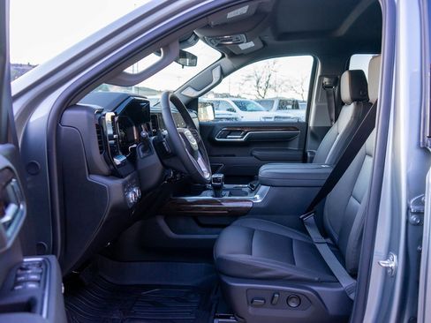 New 2026 GMC Sierra 1500 Elevation w/ Elevation Premium Package image 11