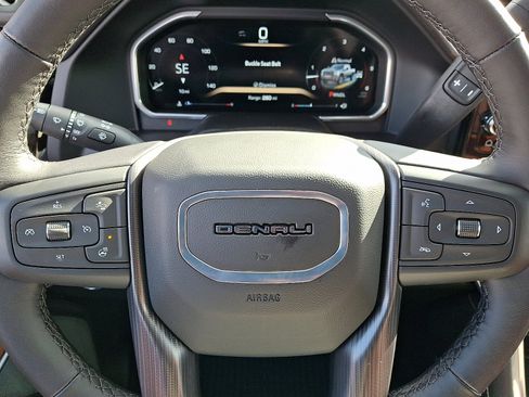 New 2026 GMC Sierra 2500 Denali Ultimate image 9