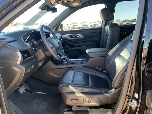 Certified 2023 Chevrolet Traverse LT w/ Midnight/Sport Edition AWD/4WD image 18