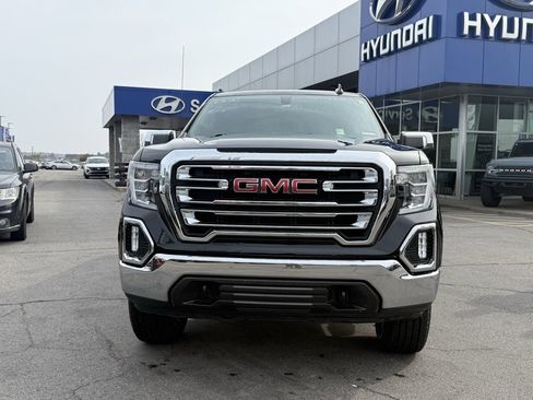 Used 2020 GMC Sierra 1500 SLT image 2