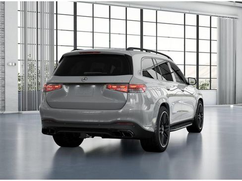 Used 2024 Mercedes-Benz GLS 63 AMG 4MATIC image 23