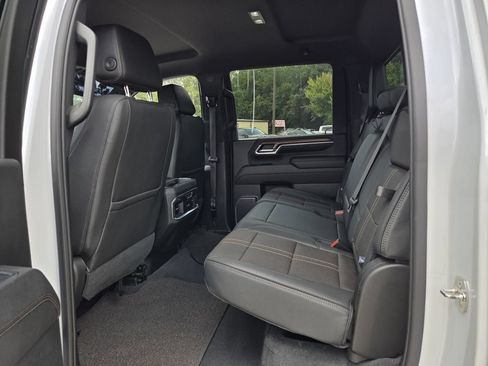 Used 2024 Chevrolet Silverado 2500 High Country w/ Z71 Off-Road Package AWD/4WD image 14