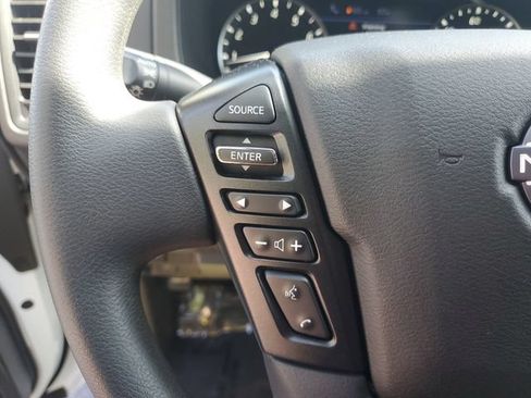 Used 2023 Nissan Frontier S w/ Technology Package RWD image 13
