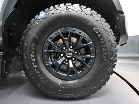 Used 2023 Ford F150 Raptor w/ Equipment Group 802A Raptor R AWD/4WD image 17