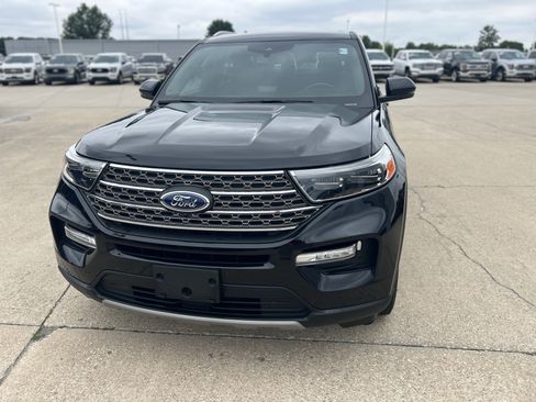 Used 2023 Ford Explorer King Ranch w/ Technology Package AWD/4WD image 12