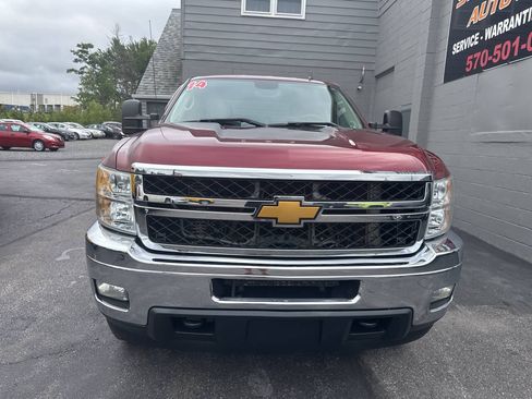 Used 2014 Chevrolet Silverado 2500 LT w/ Custom Sport Truck Package AWD/4WD image 2