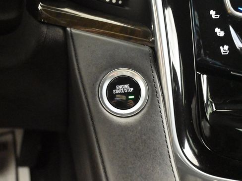 Used 2020 Cadillac Escalade ESV Platinum image 9