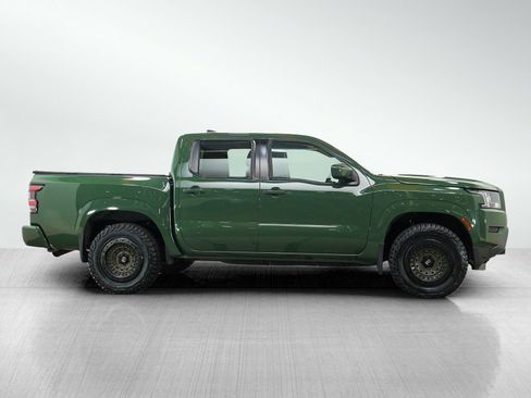 Used 2023 Nissan Frontier SV w/ Technology Package AWD/4WD image 6
