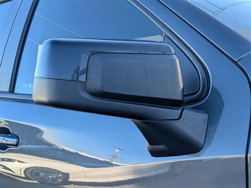 Used 2020 Chevrolet Silverado 1500 RST image 10