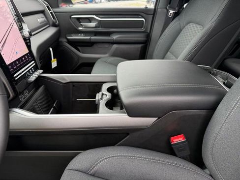 New 2026 RAM 1500 Big Horn AWD/4WD image 23