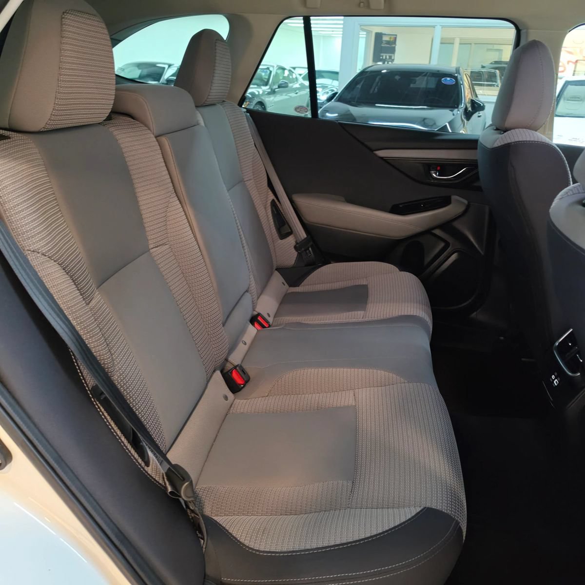 Used 2023 Subaru Outback Premium AWD/4WD image 30