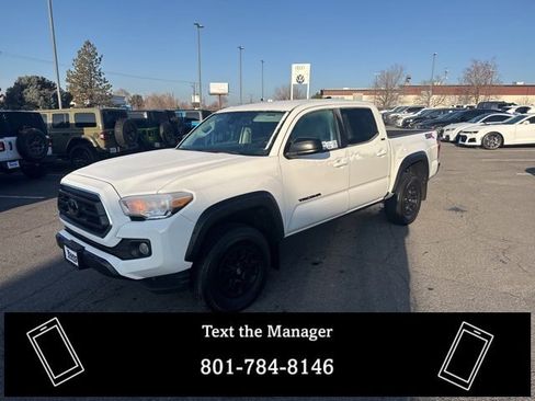 Used 2023 Toyota Tacoma SR5 image 3