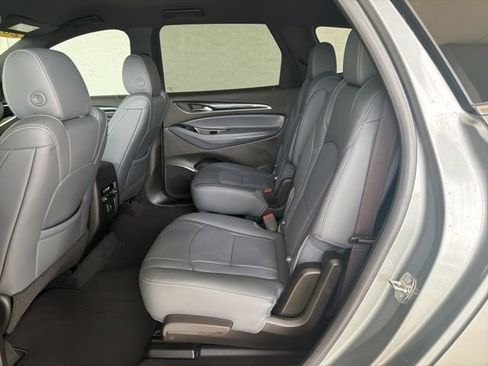 Used 2023 Buick Enclave Essence FWD image 11