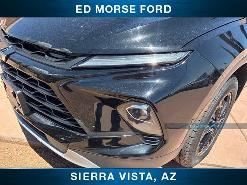 Used 2023 Chevrolet Blazer LT w/ Midnight/Sport Edition FWD image 4