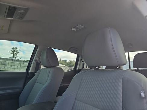 Used 2021 Toyota Tacoma SR5 image 10