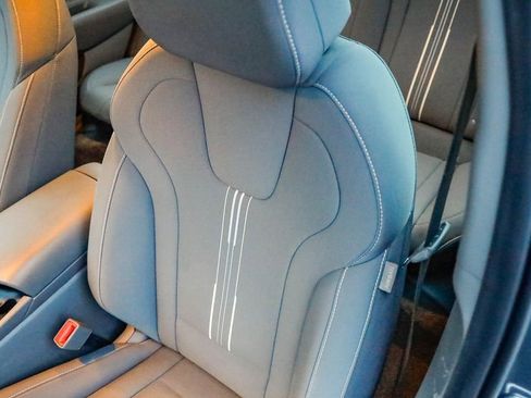 Used 2024 Hyundai Elantra SEL image 25