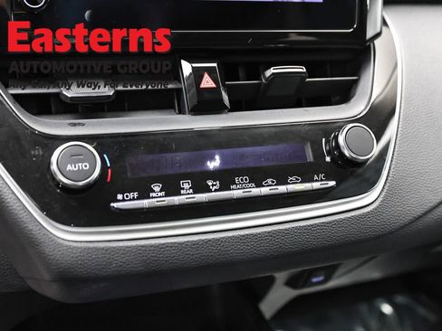 Used 2023 Toyota Corolla LE image 20