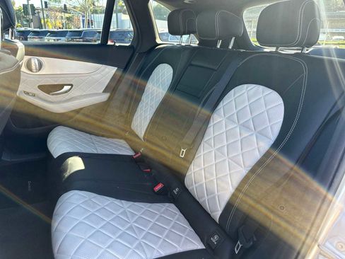 Used 2019 Mercedes-Benz GLC 63 AMG 4MATIC image 9