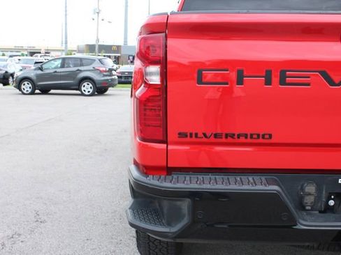 Used 2024 Chevrolet Silverado 2500 Custom w/ Custom Value Package AWD/4WD image 41