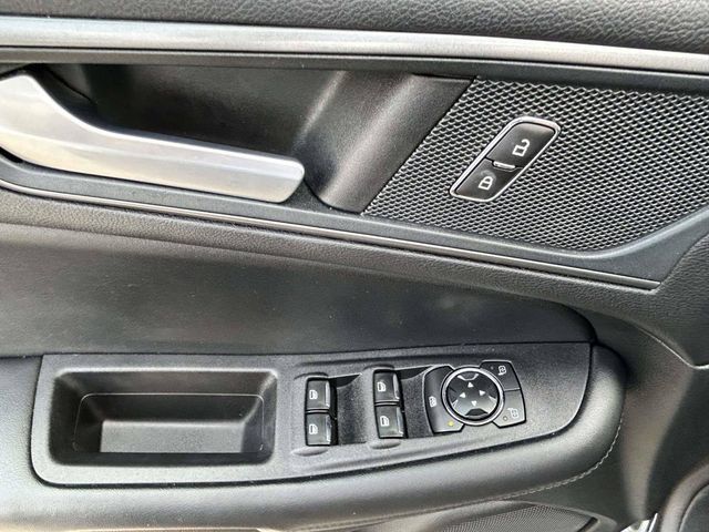 Certified 2024 Ford Edge SE w/ Black Appearance Package AWD/4WD image 13