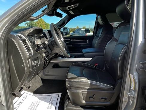 Used 2019 RAM 3500 Laramie AWD/4WD image 17