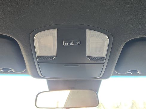 Used 2019 Hyundai Veloster 2.0 image 19