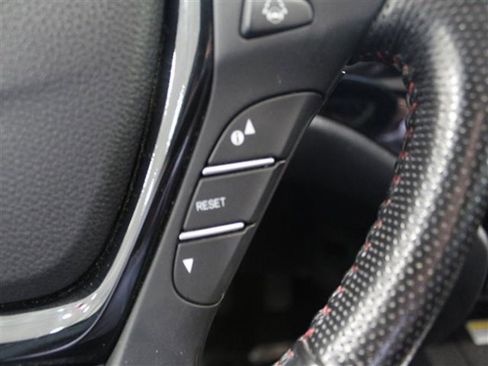 Used 2022 Honda Ridgeline Black Edition image 31