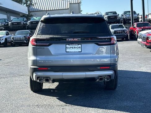New 2026 GMC Acadia Elevation image 3