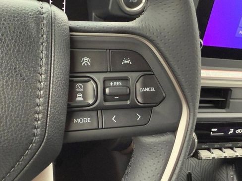 New 2025 Toyota 4Runner SR5 image 16