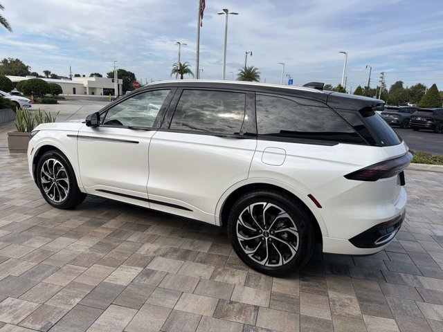 New 2026 Lincoln Nautilus Reserve AWD/4WD image 4