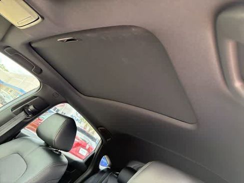 Used 2023 Honda Civic Sport Touring image 32