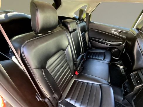 Used 2020 Ford Edge SEL w/ Convenience Package AWD/4WD image 24
