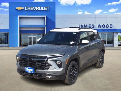 New 2025 Chevrolet TrailBlazer ACTIV w/ Convenience Package image 2