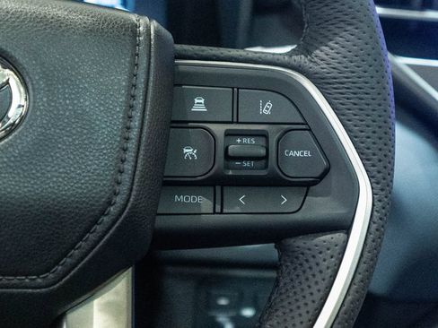 Certified 2026 Toyota Tundra Limited AWD/4WD image 20