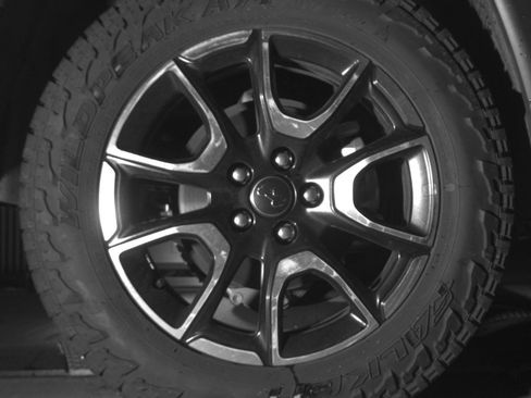Used 2025 Jeep Compass Trailhawk AWD/4WD image 15