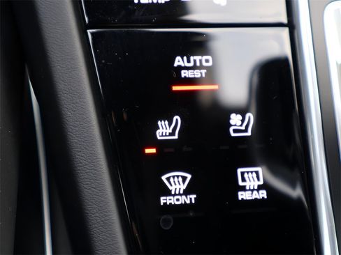 Certified 2023 Porsche Cayenne Turbo S image 26