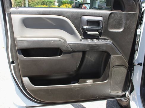 Used 2018 Chevrolet Silverado 3500 W/T w/ WT Convenience Package image 16