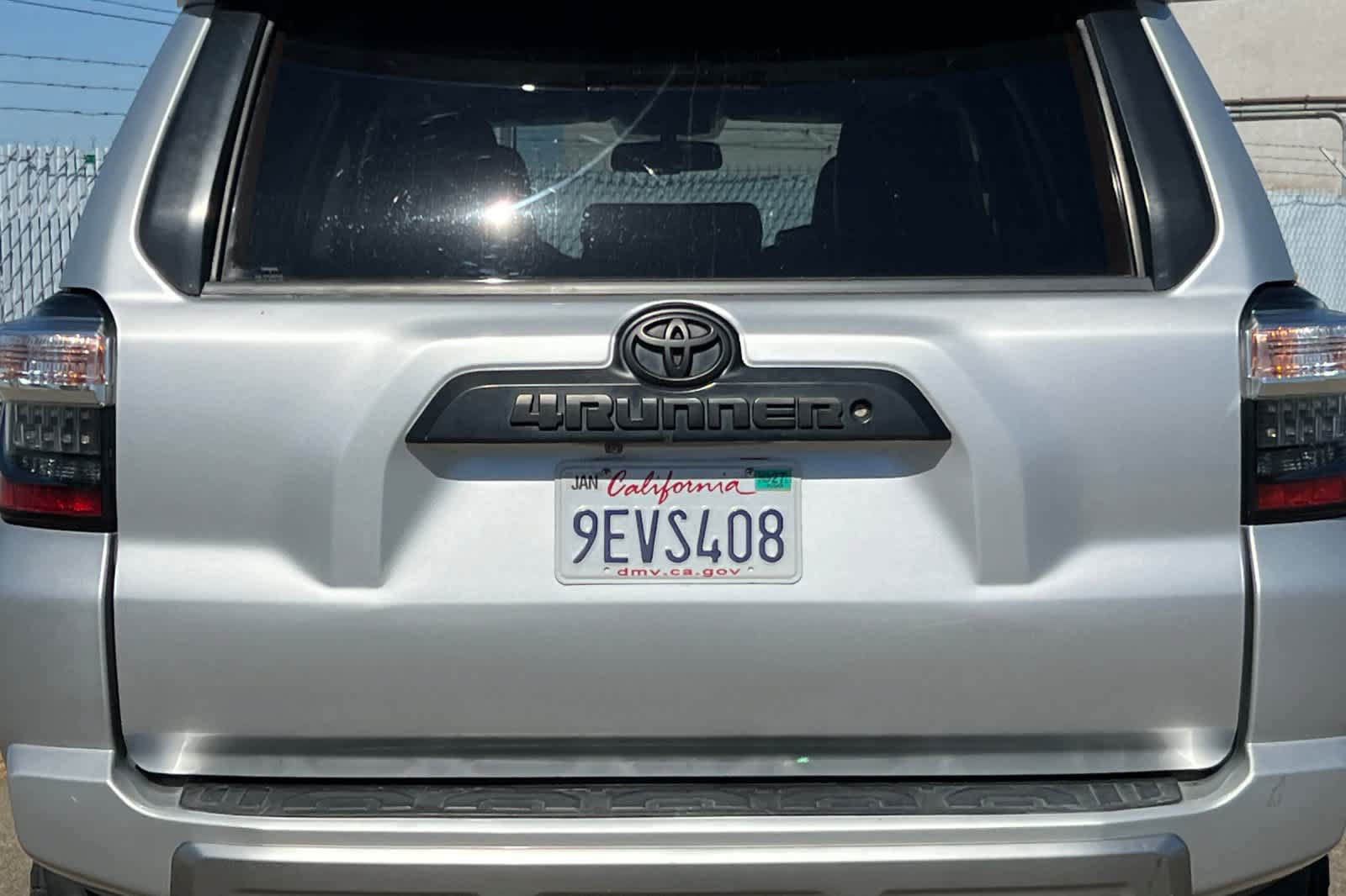 Used 2017 Toyota 4Runner TRD Off-Road Premium AWD/4WD image 22
