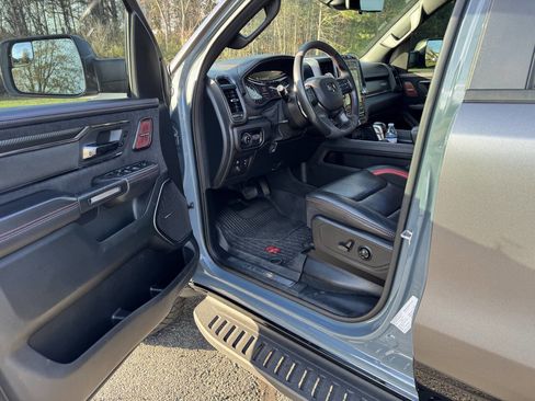 Used 2021 RAM 1500 TRX w/ TRX Lanuch Edition image 16