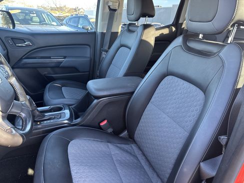 Used 2016 Chevrolet Colorado Z71 image 17