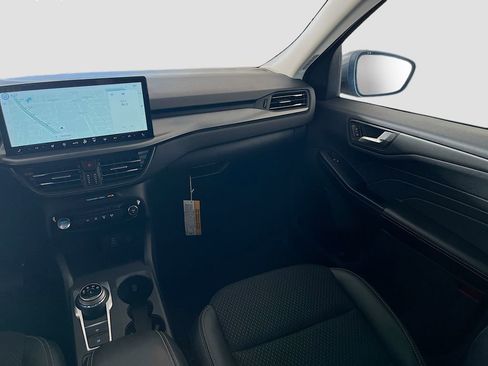 Used 2025 Ford Escape SE FWD image 23