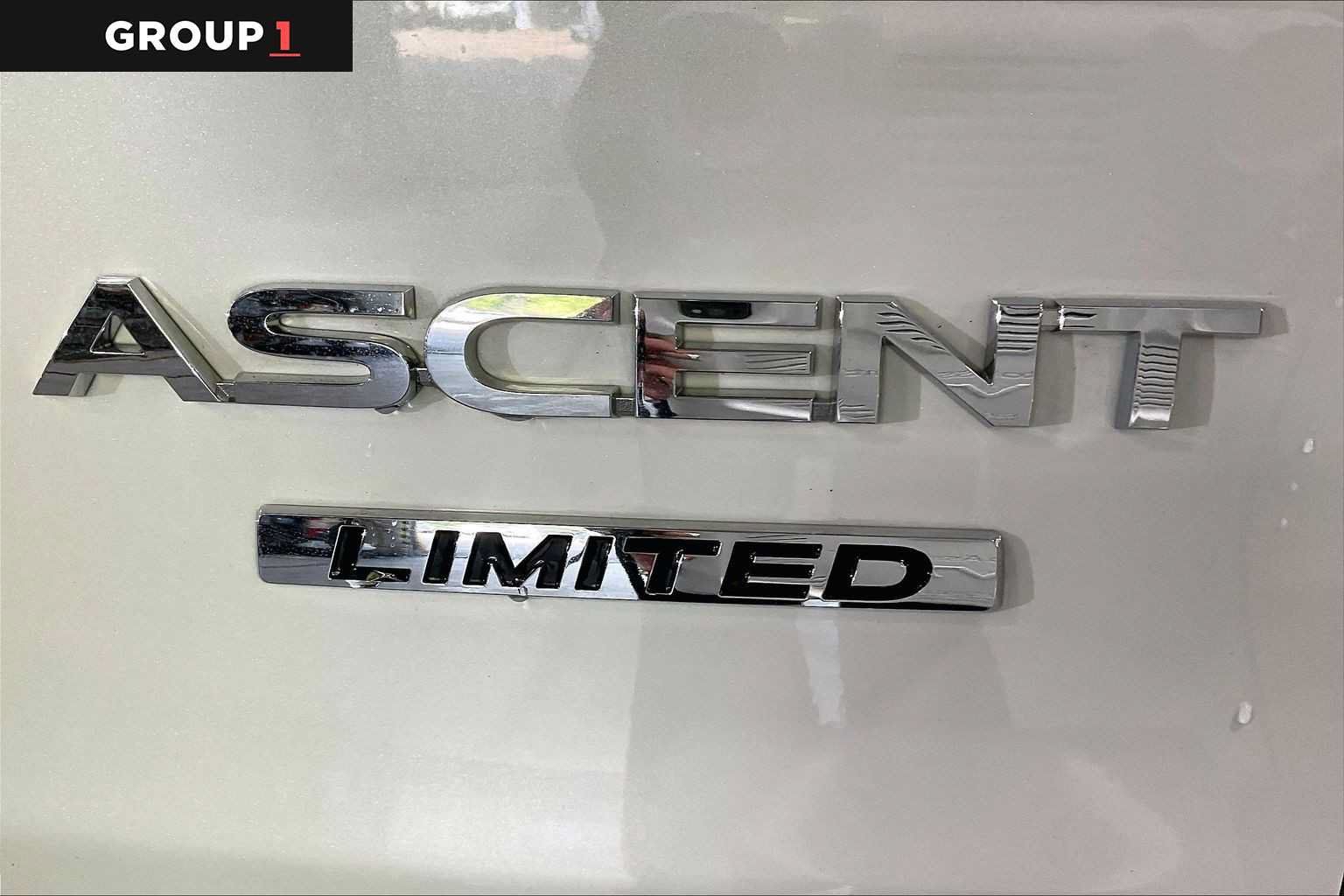 Used 2023 Subaru Ascent Limited w/ Technology Package AWD/4WD image 10